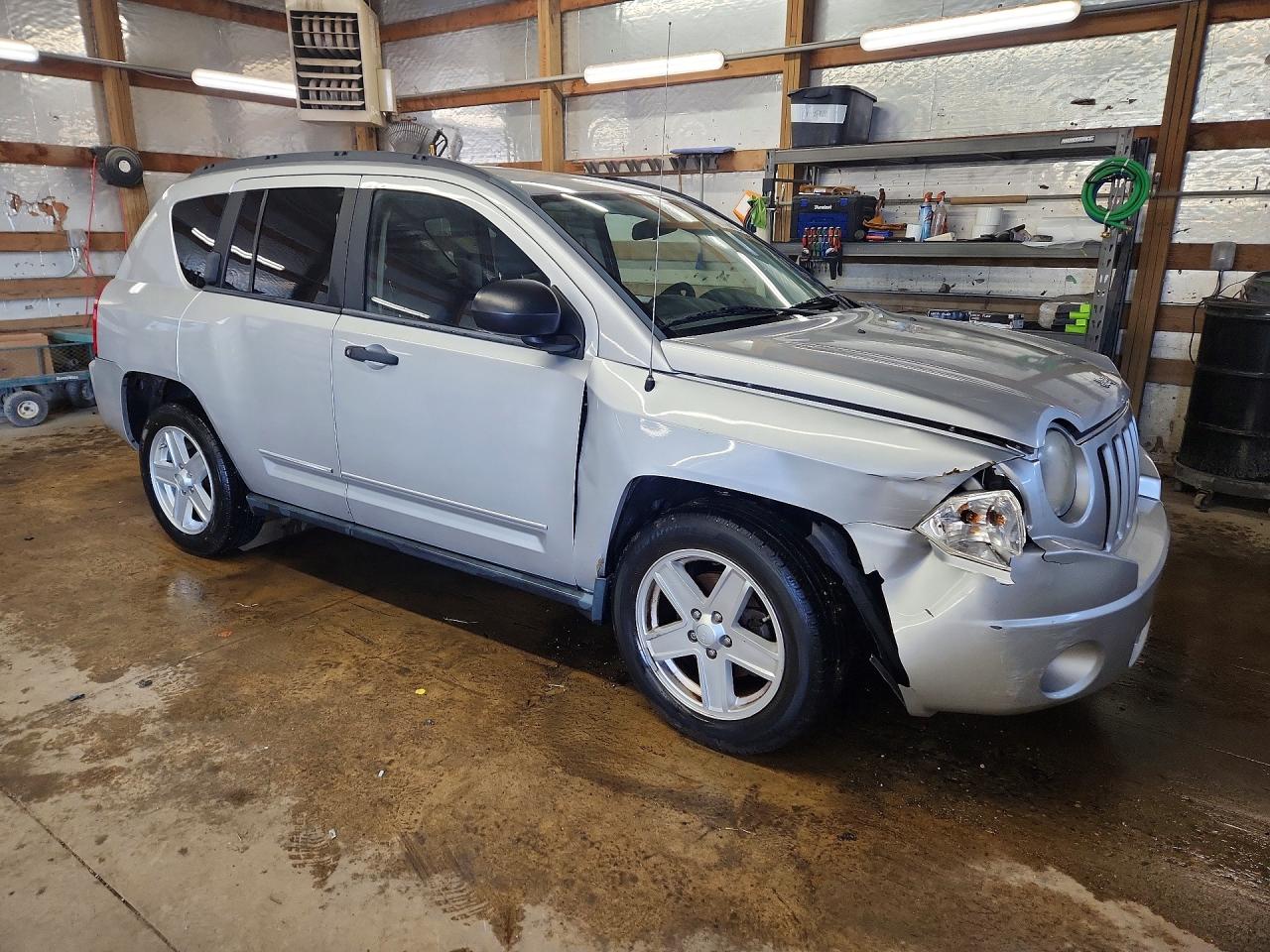 JEEP COMPASS 2010 — 5