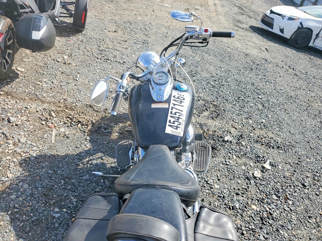 YAMAHA XVS65 2002 — 7