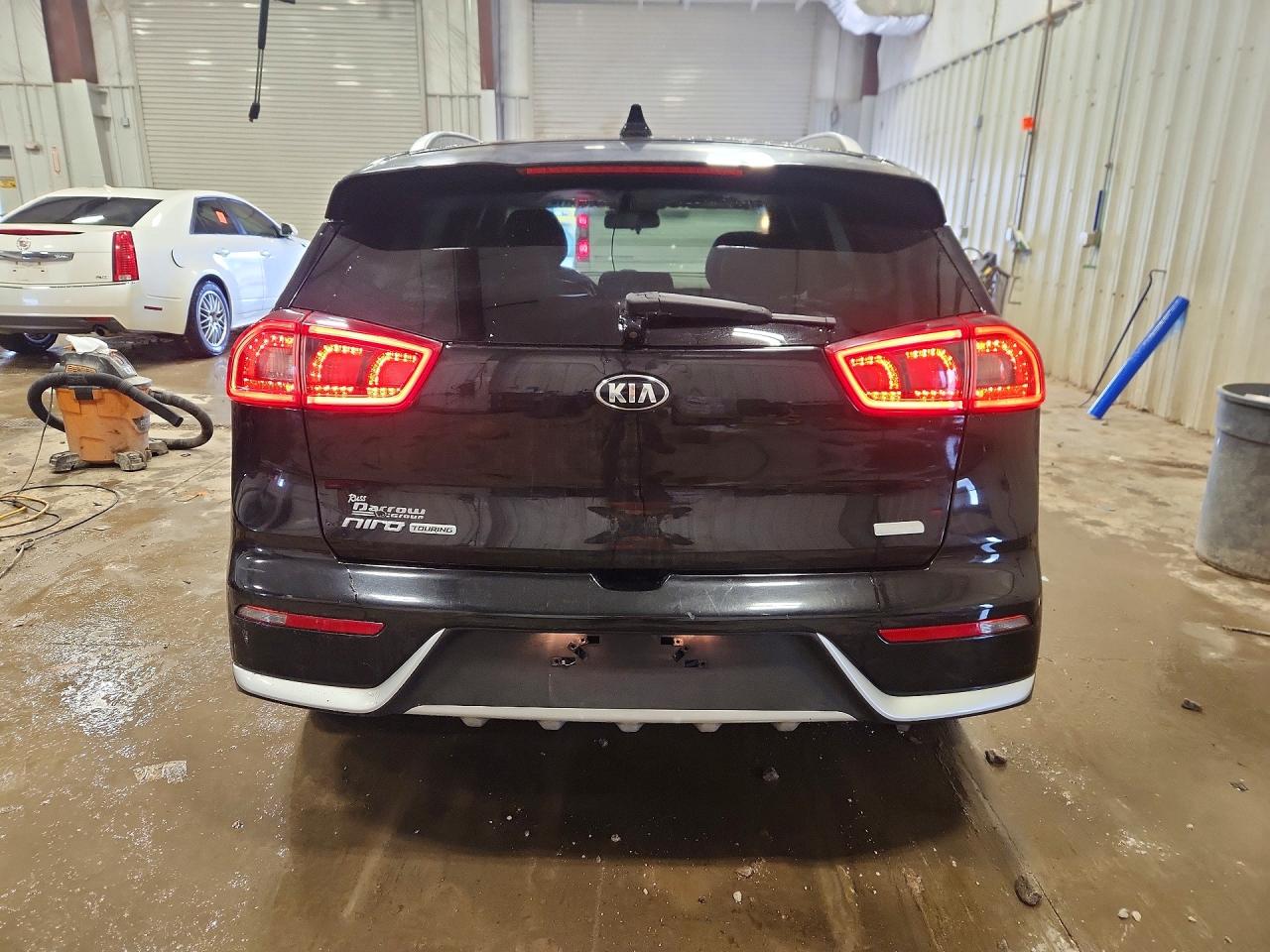 KIA NIRO 2017 — 7