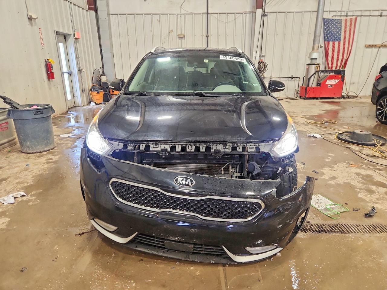 KIA NIRO 2017 — 6