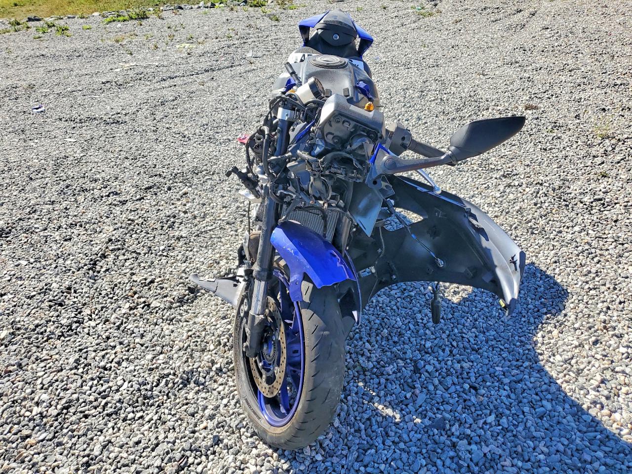 YAMAHA YZFR7 2024 — 3