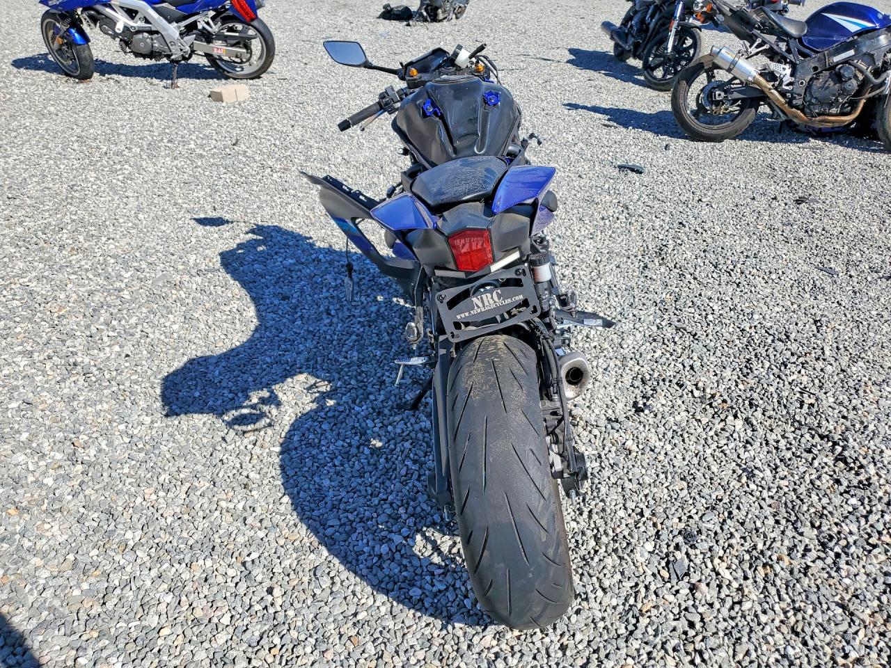 YAMAHA YZFR7 2024 — 5