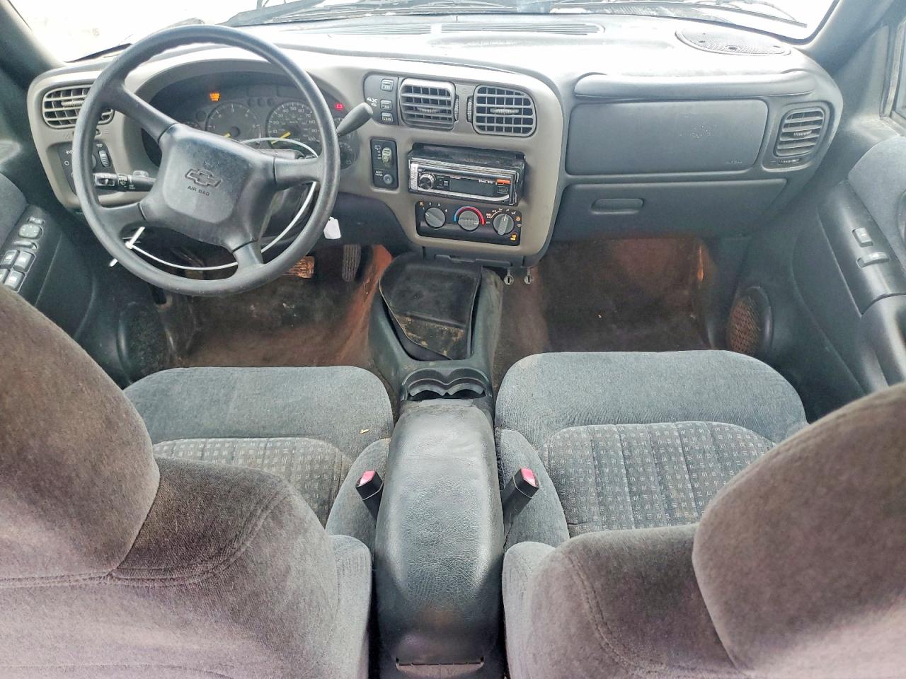 CHEVROLET BLAZER 2000 — 9