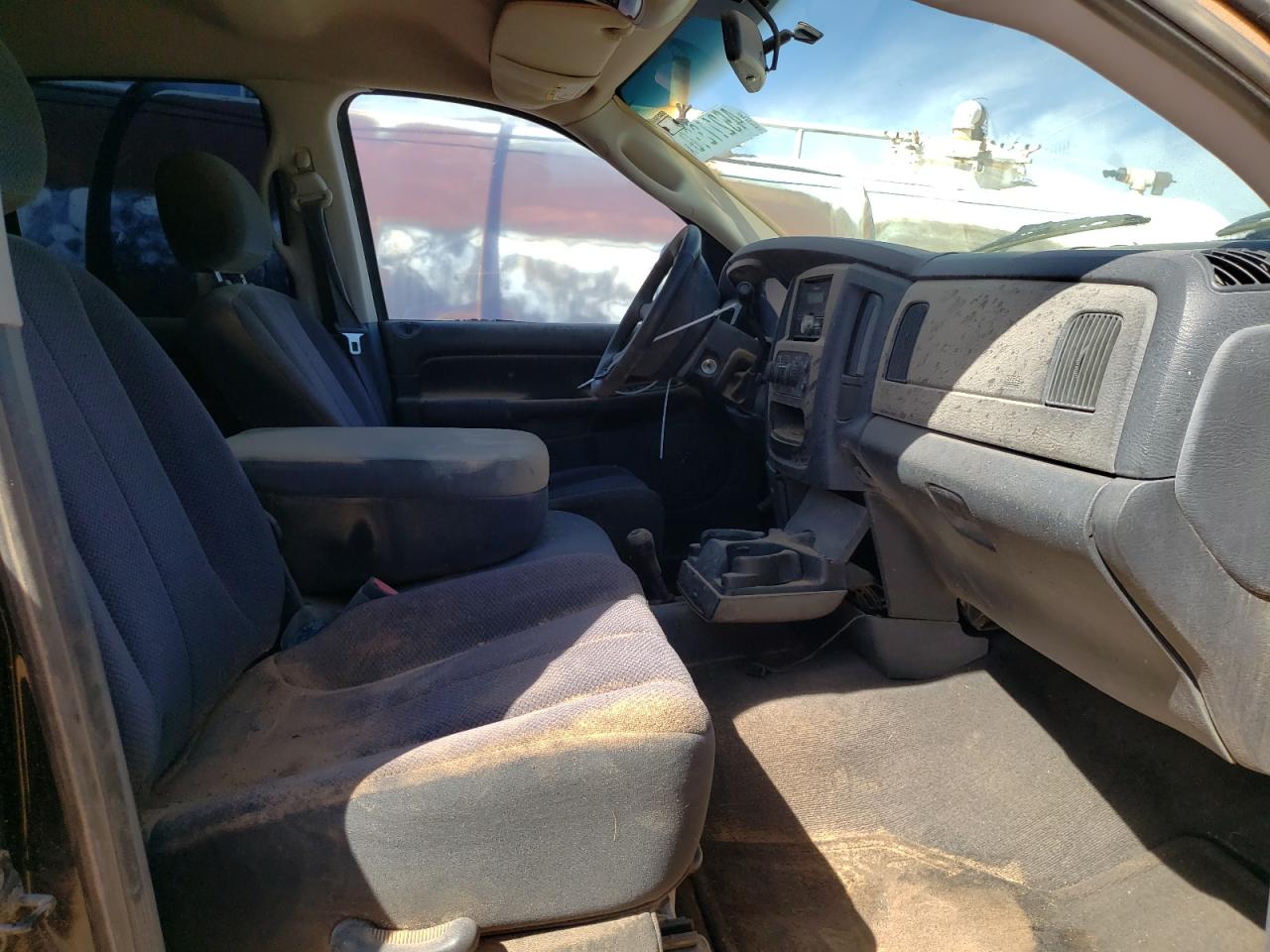 DODGE RAM 1500 2002 — 6