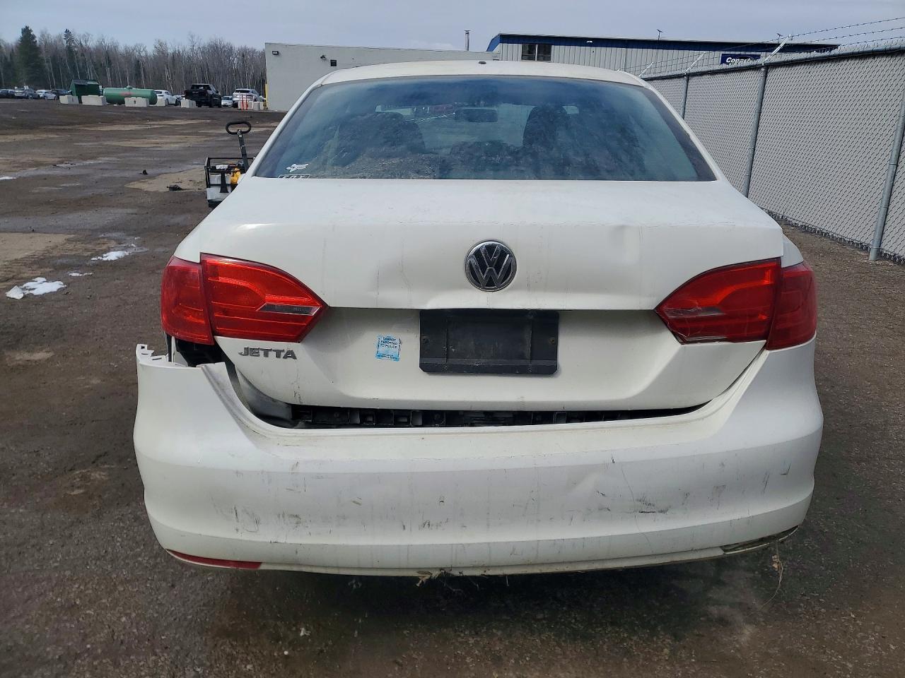 VOLKSWAGEN JETTA 2013 — 7