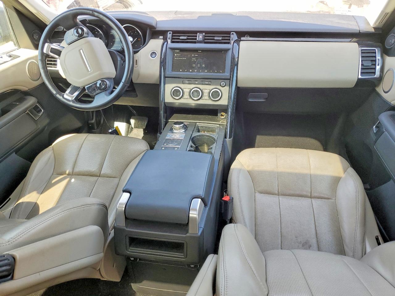 LAND ROVER DISCOVERY 2020 — 9