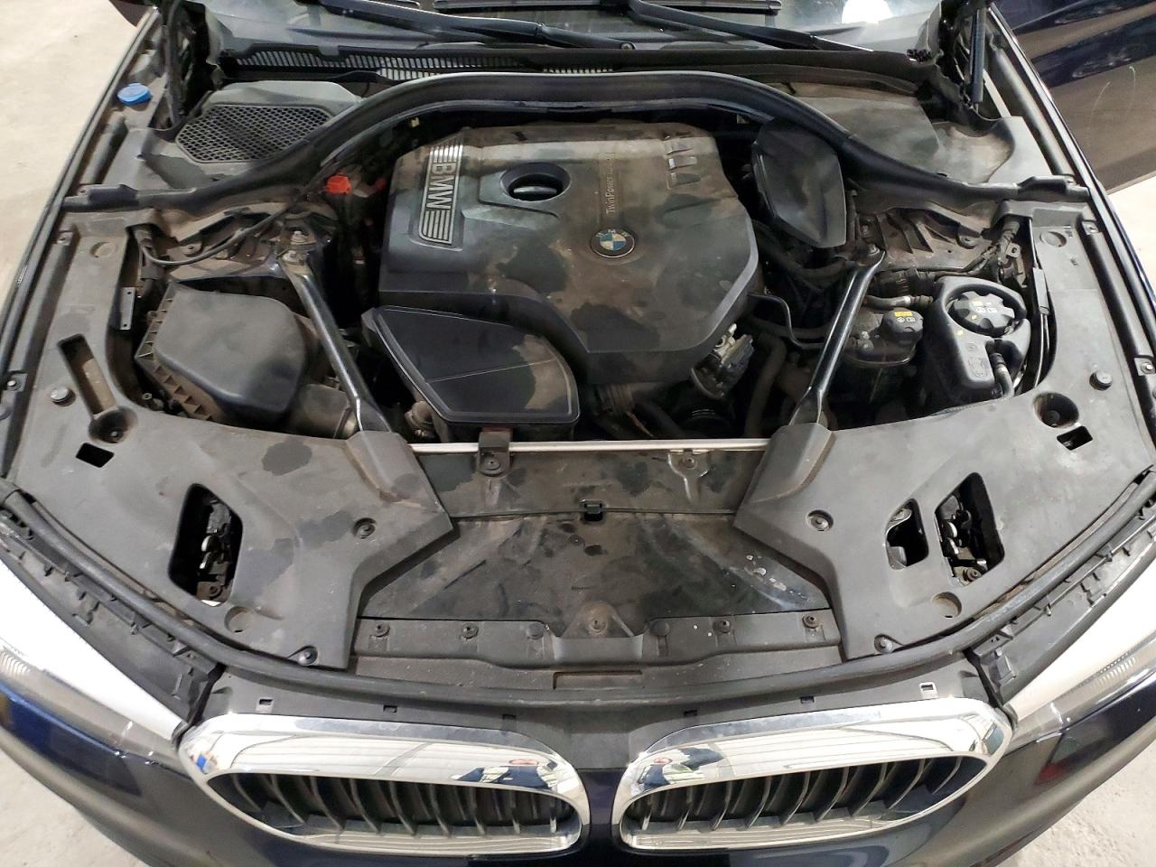 BMW 530 2018 — 12