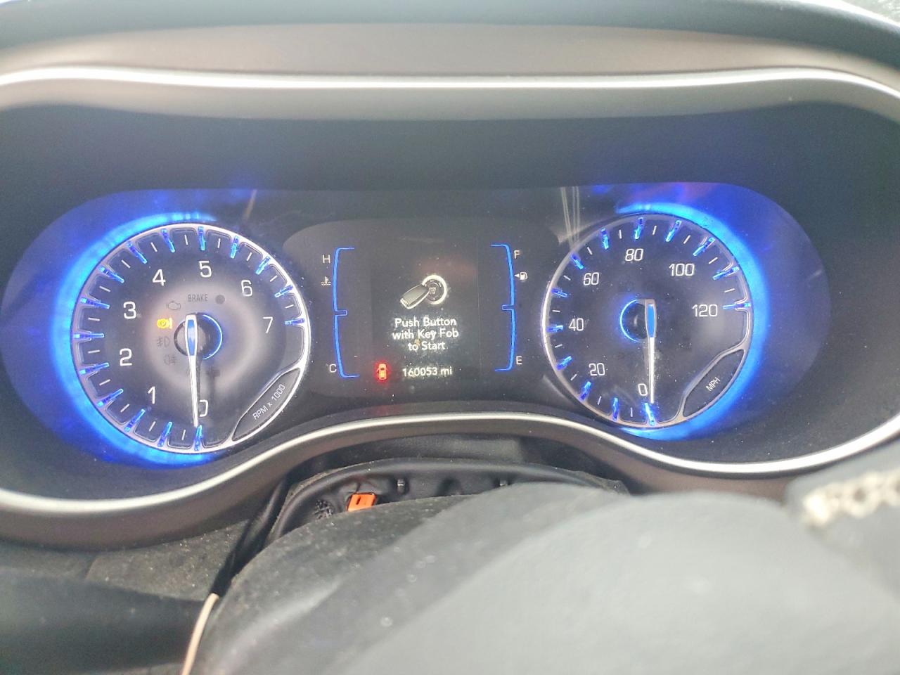 CHRYSLER VOYAGER 2022 — 10