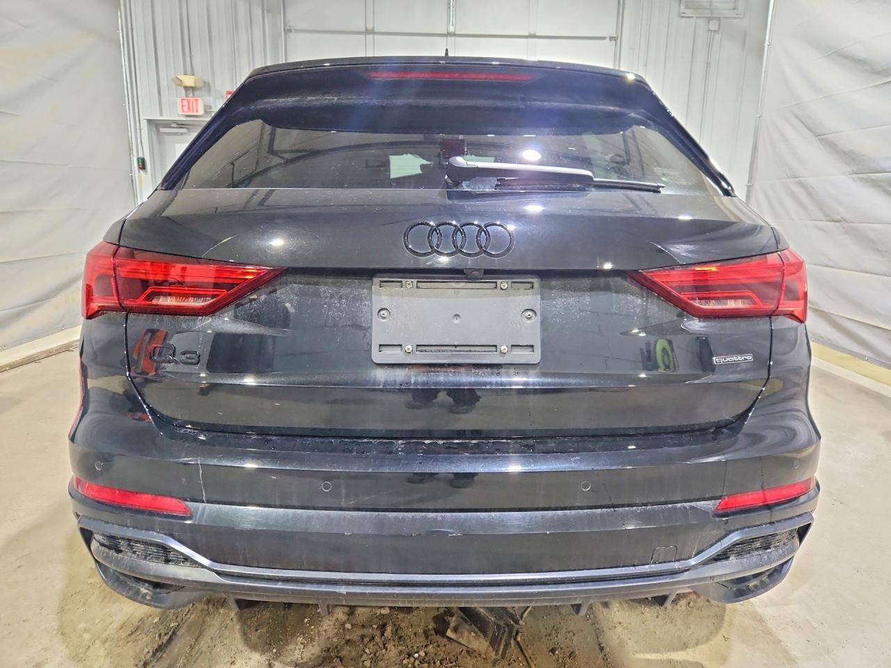 AUDI Q3 2022 — 7