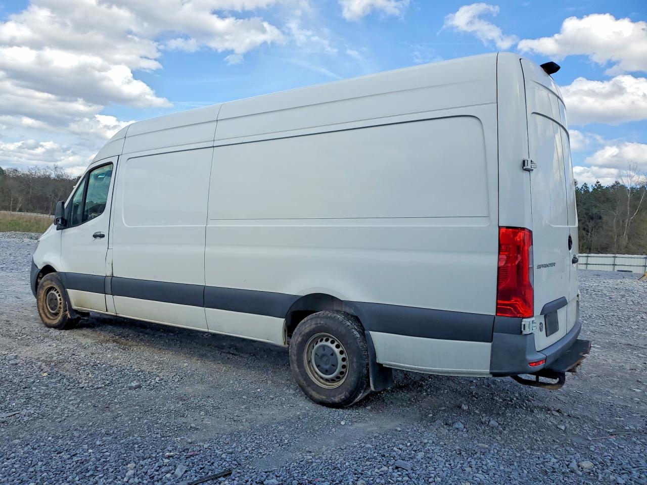 MERCEDES-BENZ SPRINTER 2021 — 3
