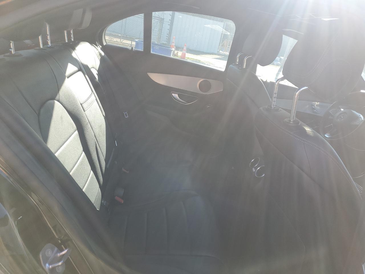 MERCEDES-BENZ C 2018 — 11