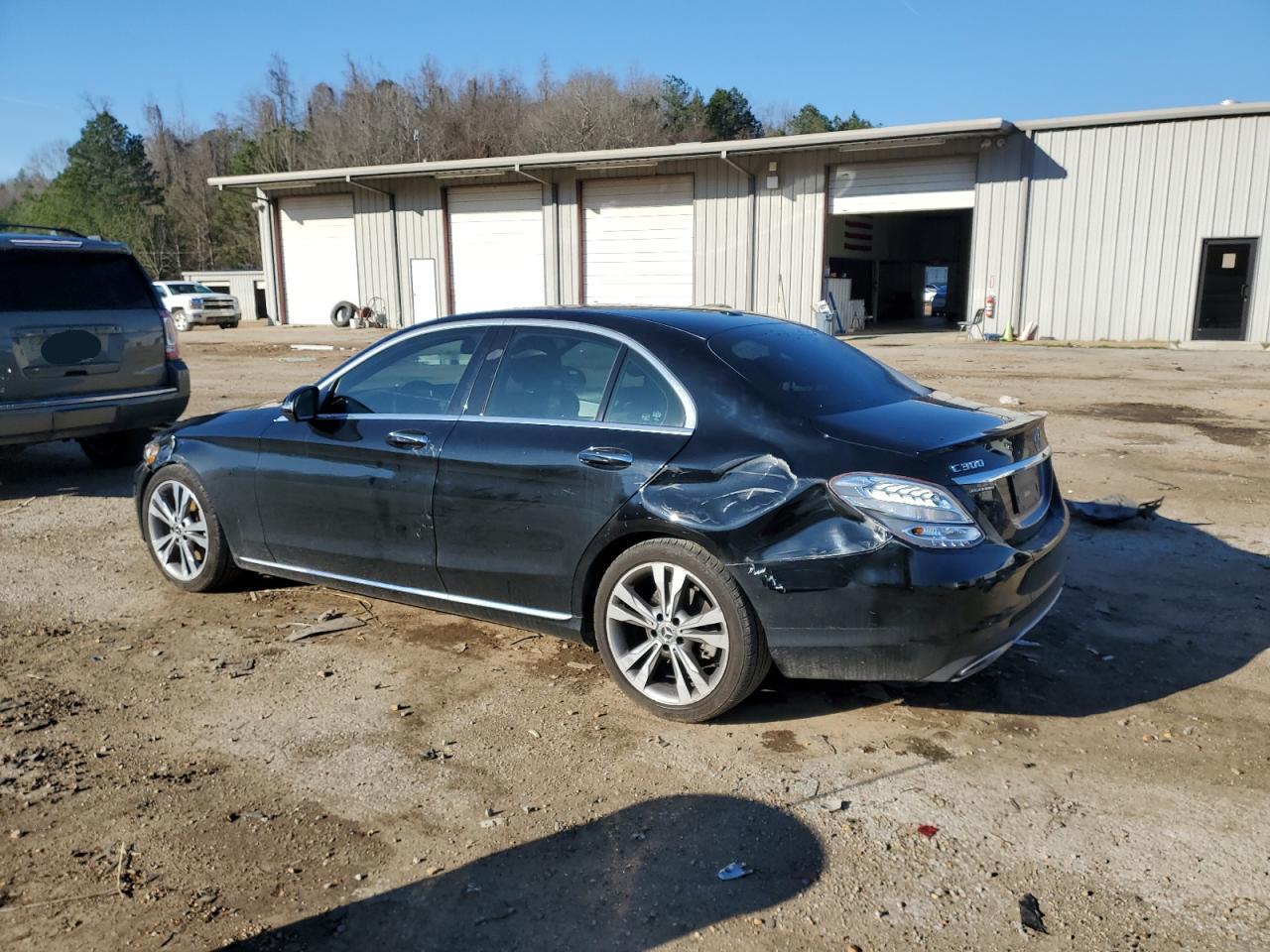 MERCEDES-BENZ C 2018 — 3