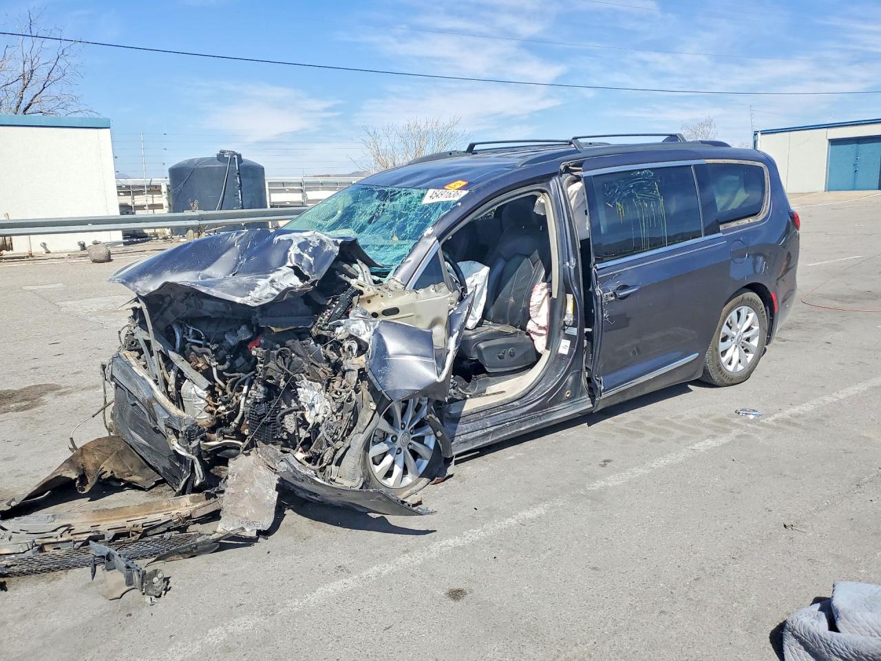 2017 CHRYSLER PACIFICA TOURING L