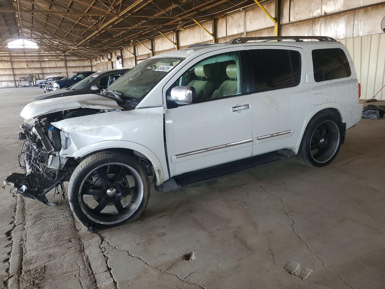 NISSAN ARMADA 2015 — 2
