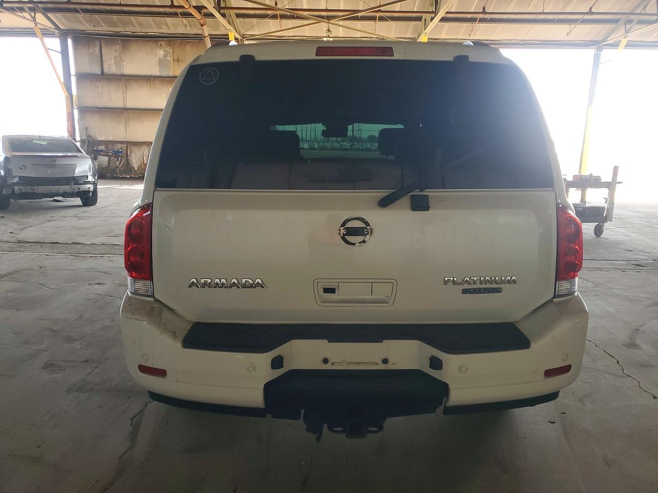 NISSAN ARMADA 2015 — 7