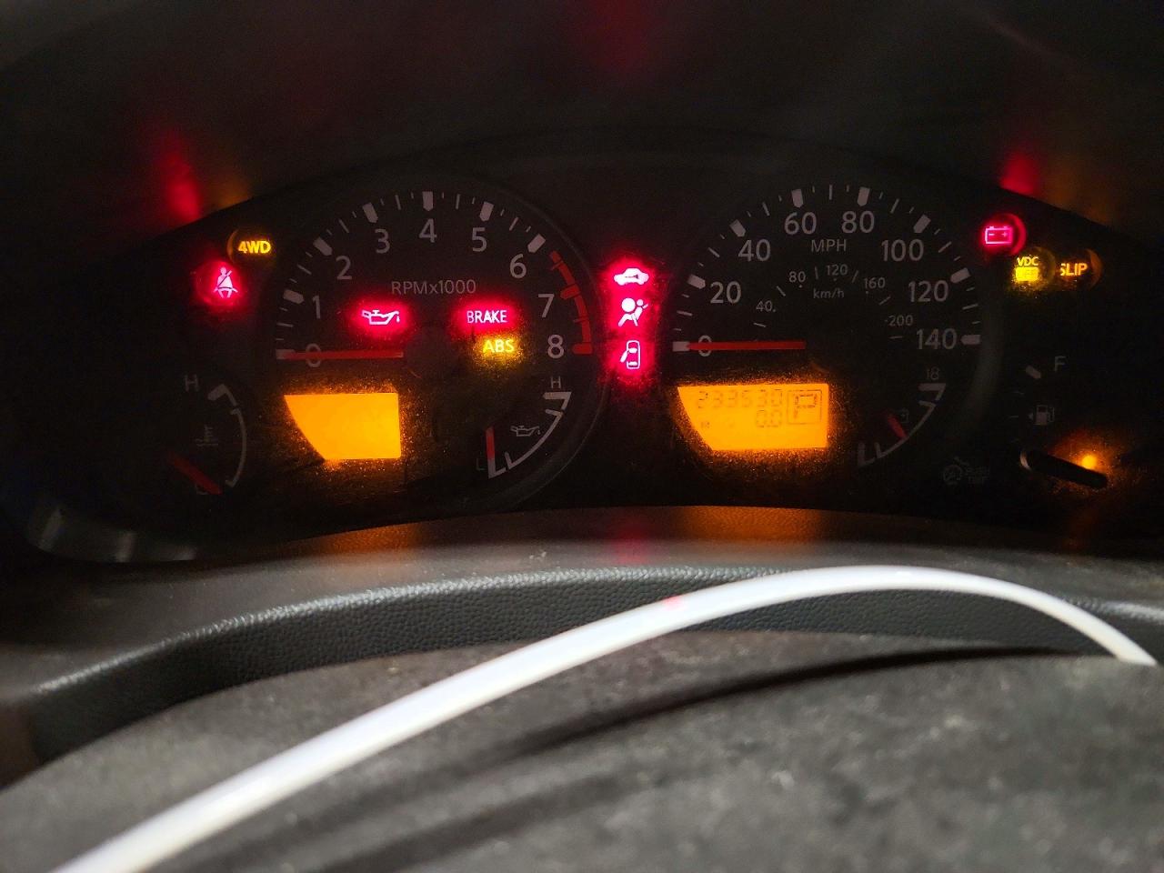NISSAN XTERRA 2006 — 10