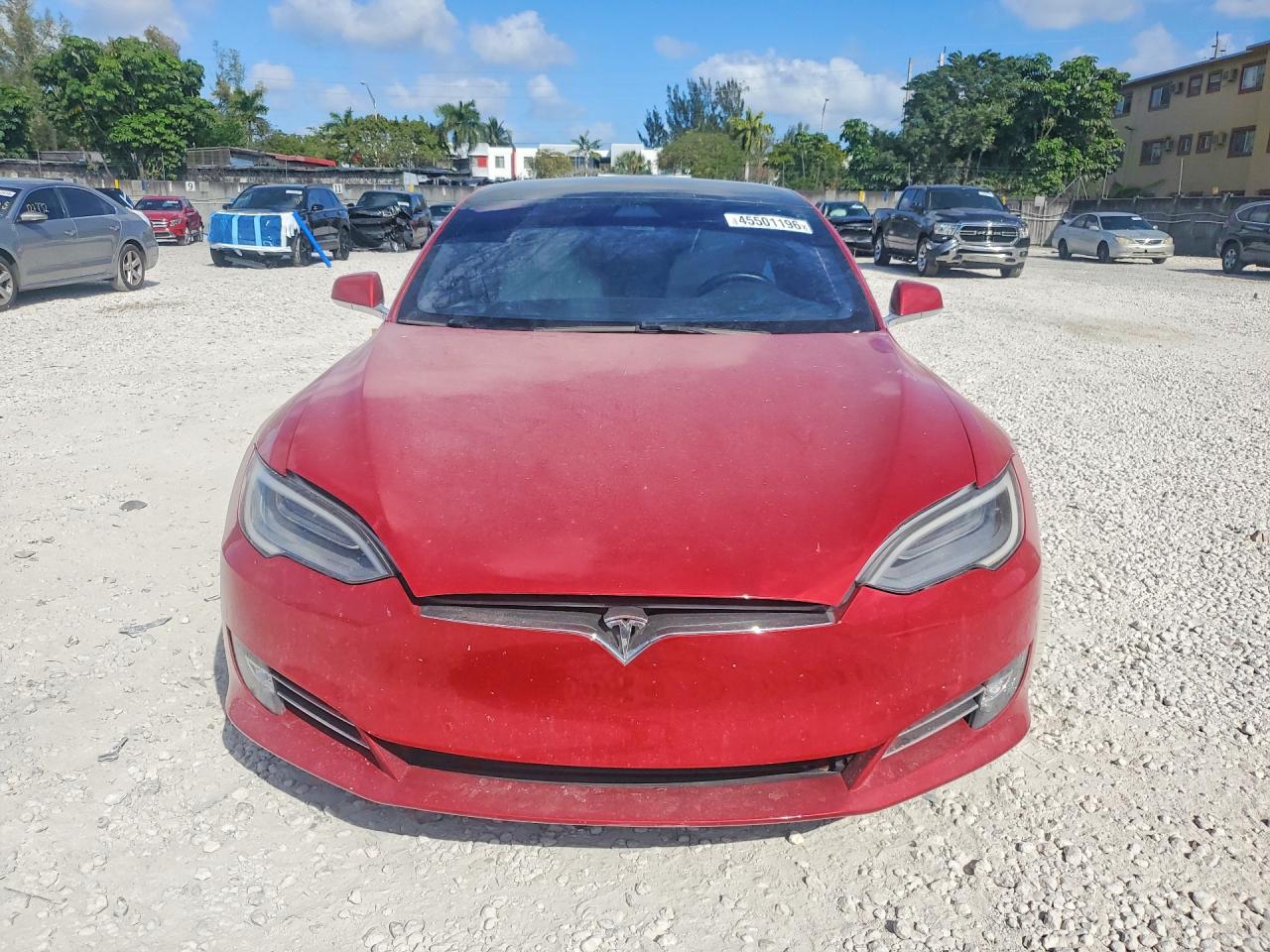 TESLA MODEL S 2020 — 6