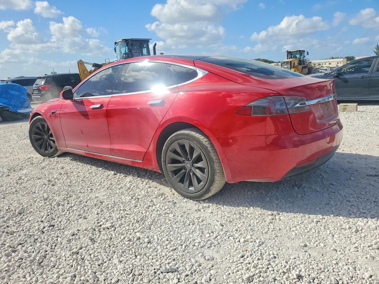 TESLA MODEL S 2020 — 3