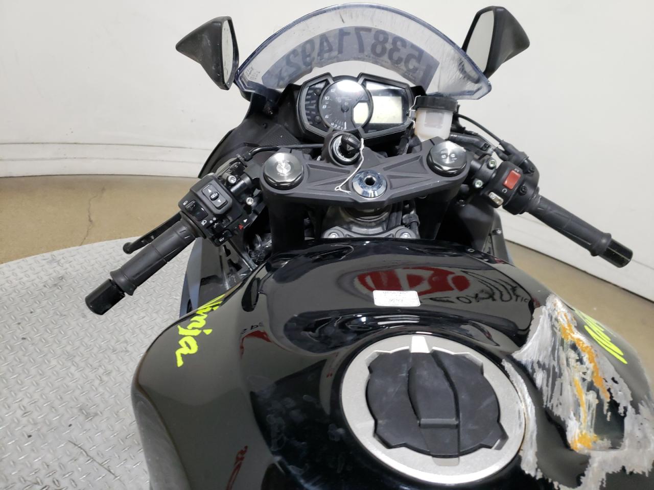 Kawasaki ZX636 2022 — 7