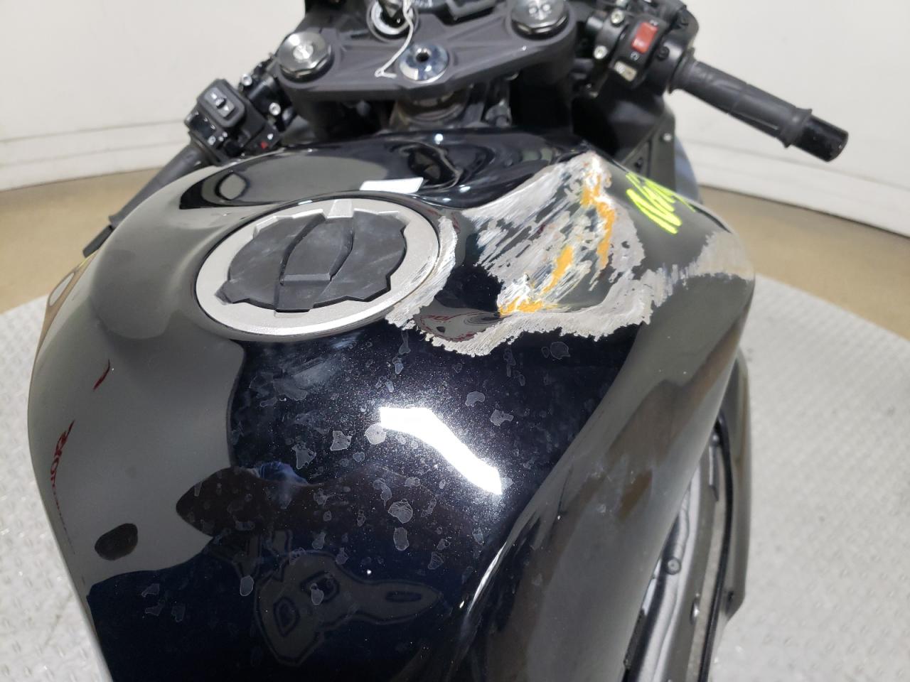 Kawasaki ZX636 2022 — 9