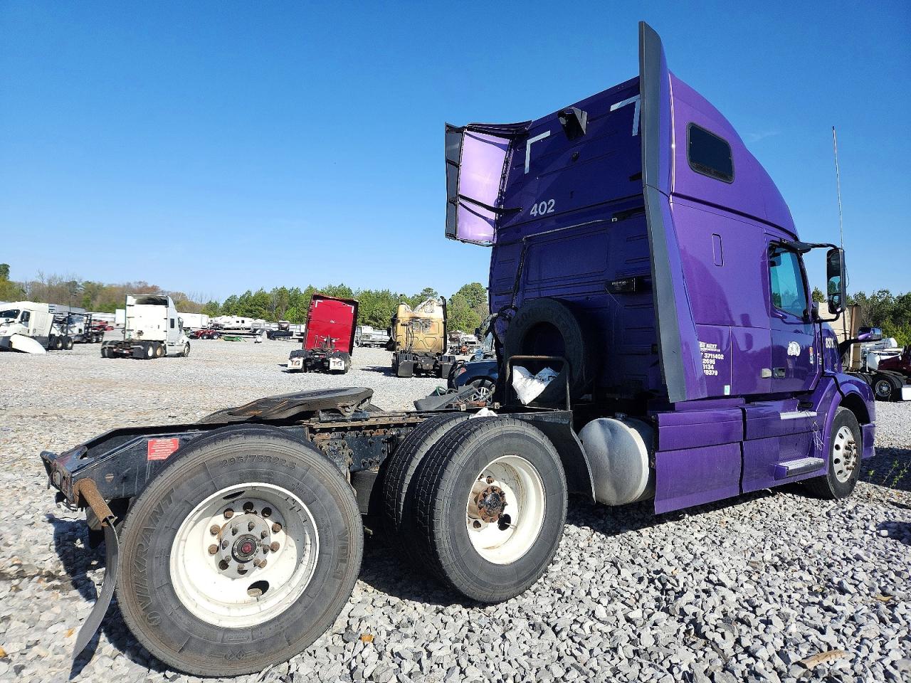 VOLVO VNL 2015 — 5