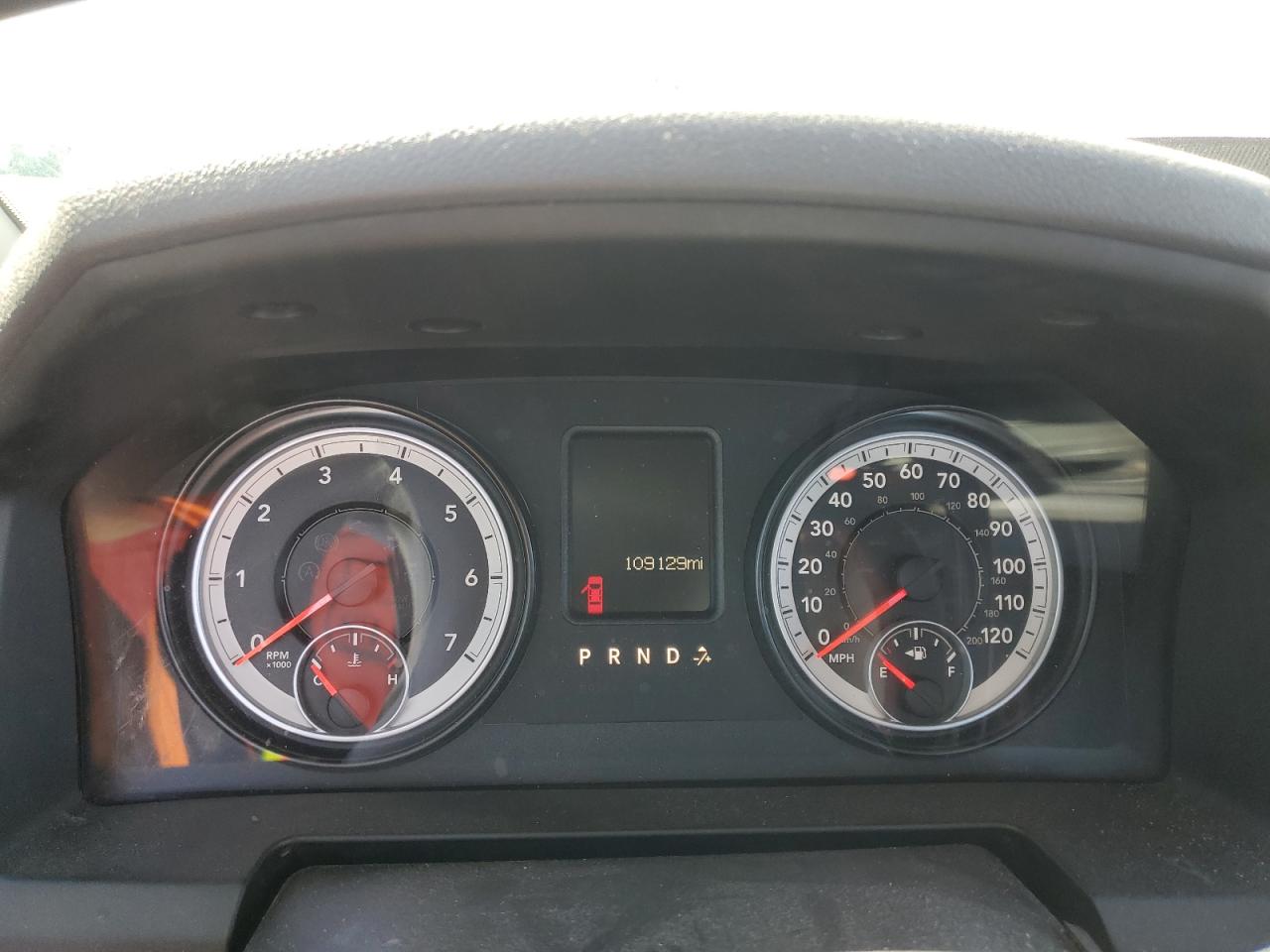 RAM 1500 2014 — 10