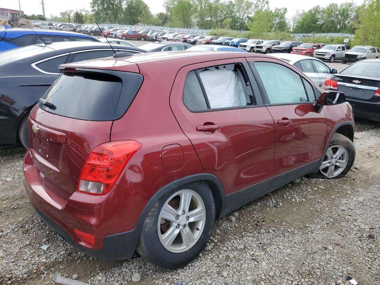 CHEVROLET TRAX 2021 — 4