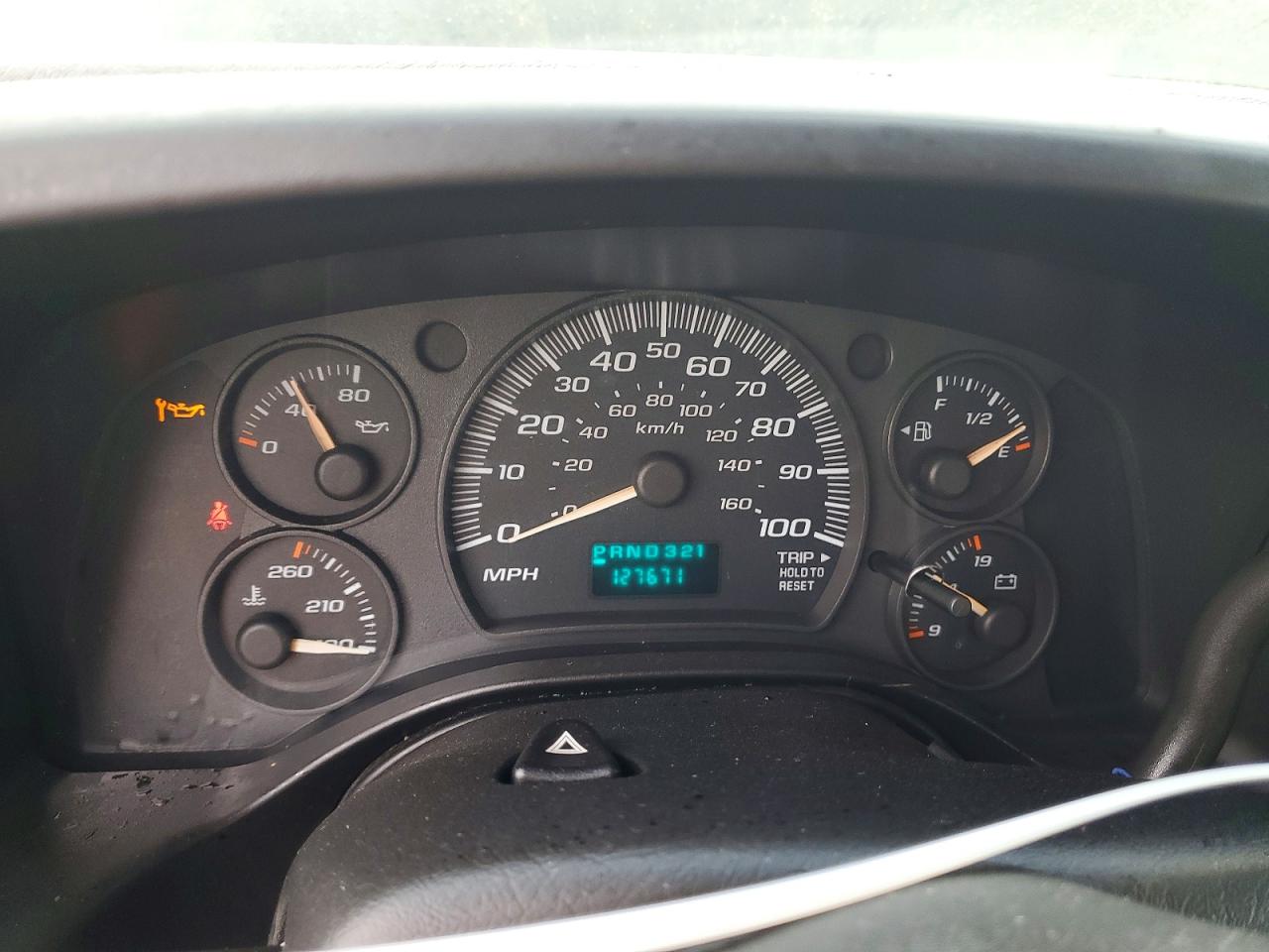CHEVROLET EXPRESS G3500 2004 — 10