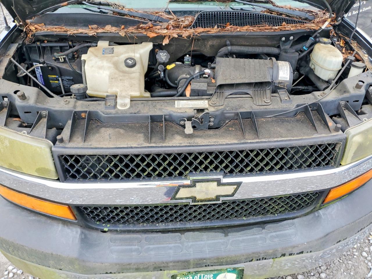 CHEVROLET EXPRESS G3500 2004 — 13