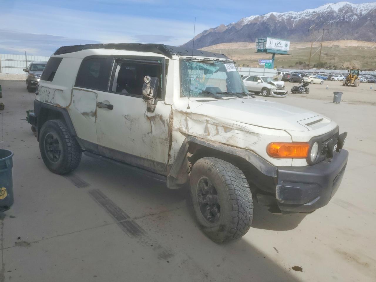 2008 TOYOTA FJ CRUISER BASE