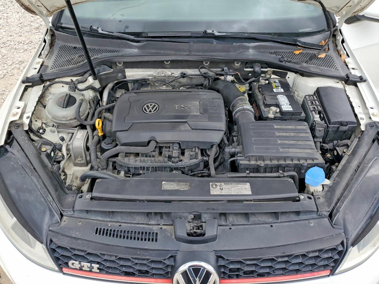 VOLKSWAGEN GTI 2015 — 12