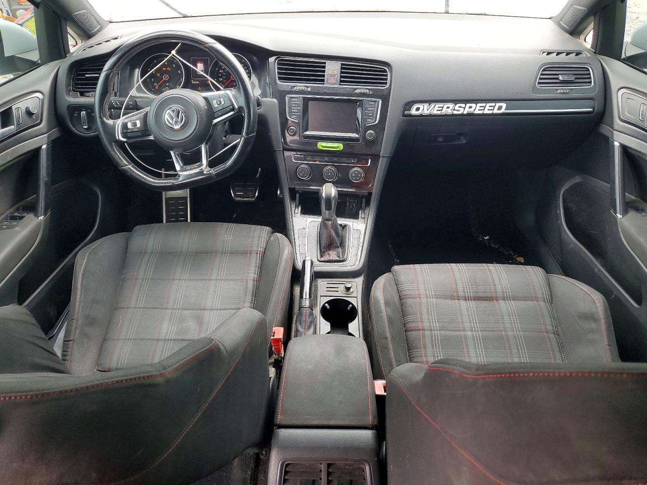 VOLKSWAGEN GTI 2015 — 9