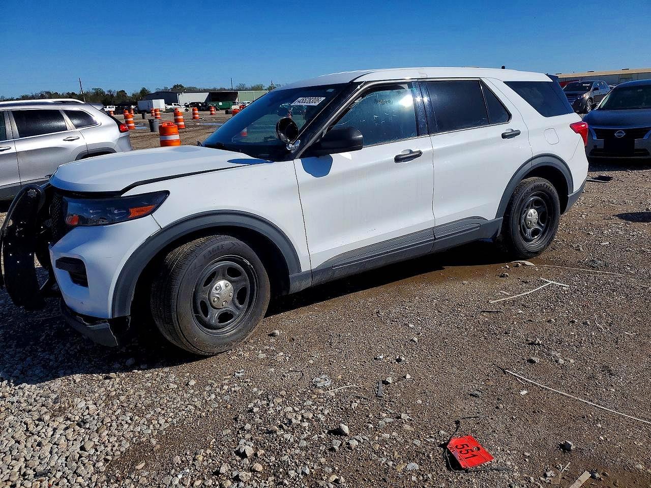 FORD EXPLORER 2023 — 2