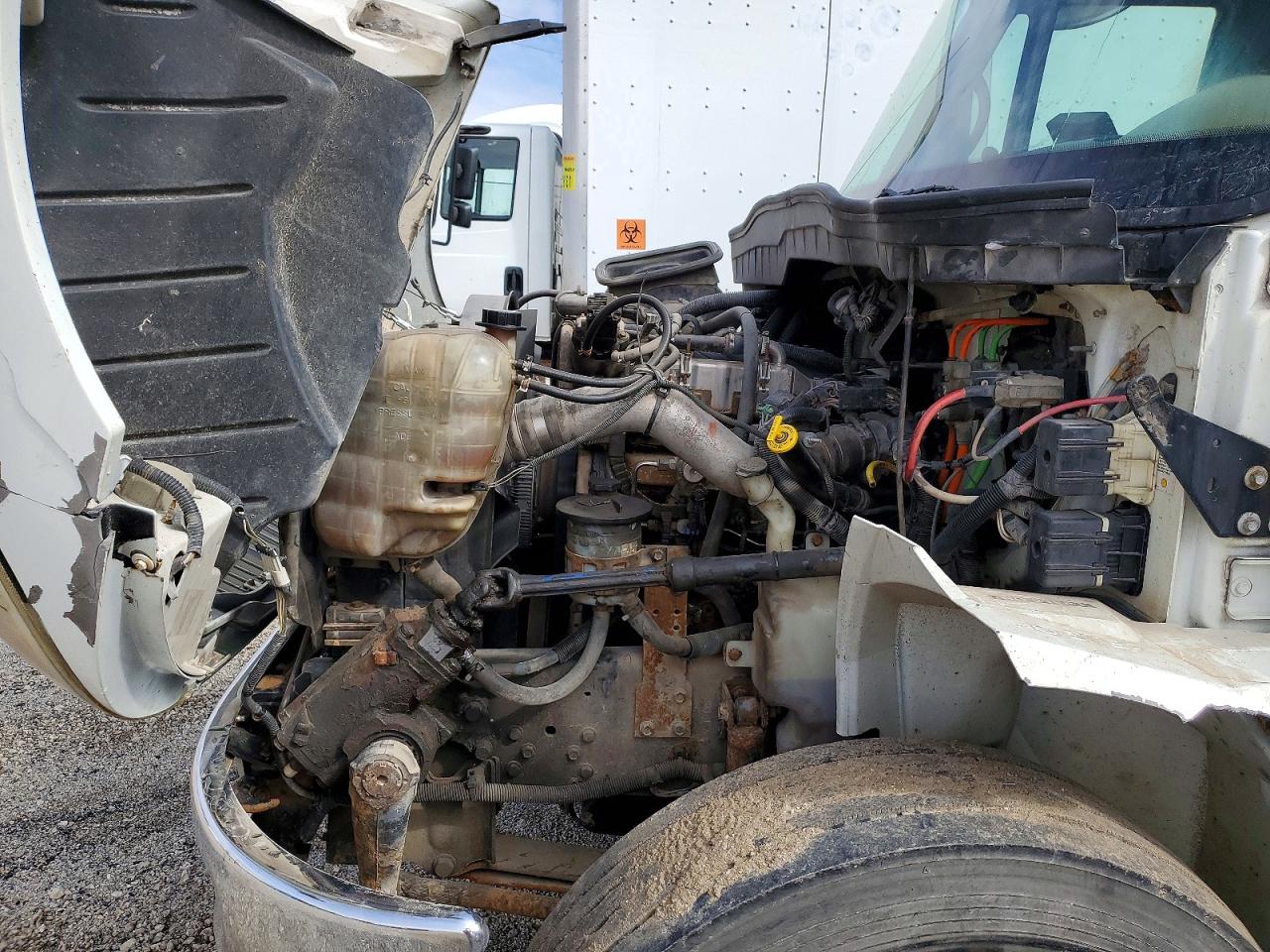 INTERNATIONAL 4000 2010 — 8