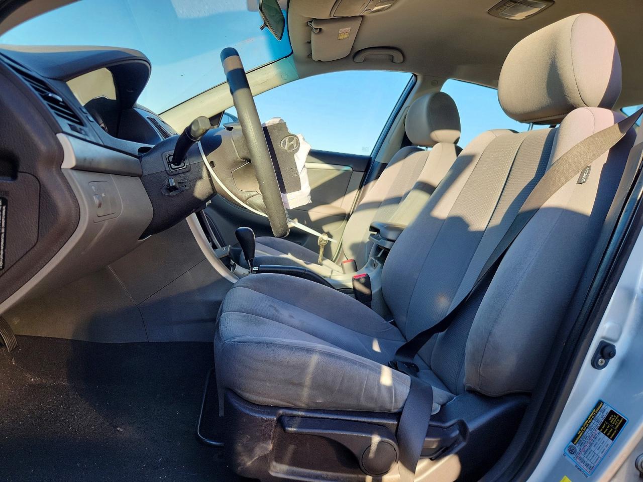 HYUNDAI SONATA 2010 — 8