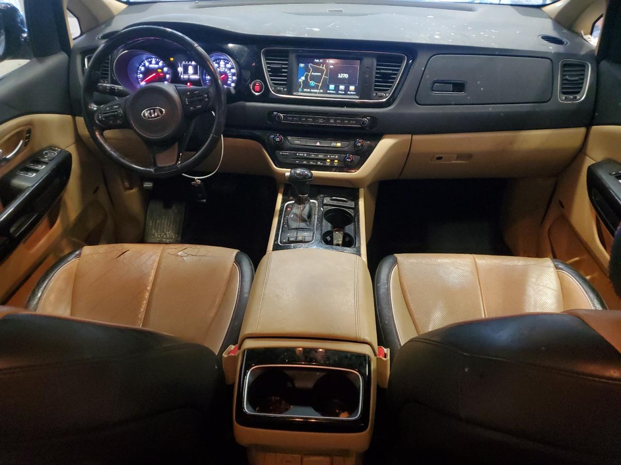 KIA SEDONA 2015 — 9