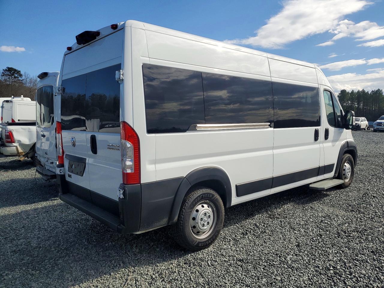 RAM PROMASTER 1500 2023 — 4
