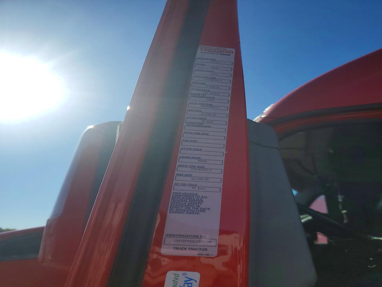 KENWORTH CONSTRUCTION 2020 — 11