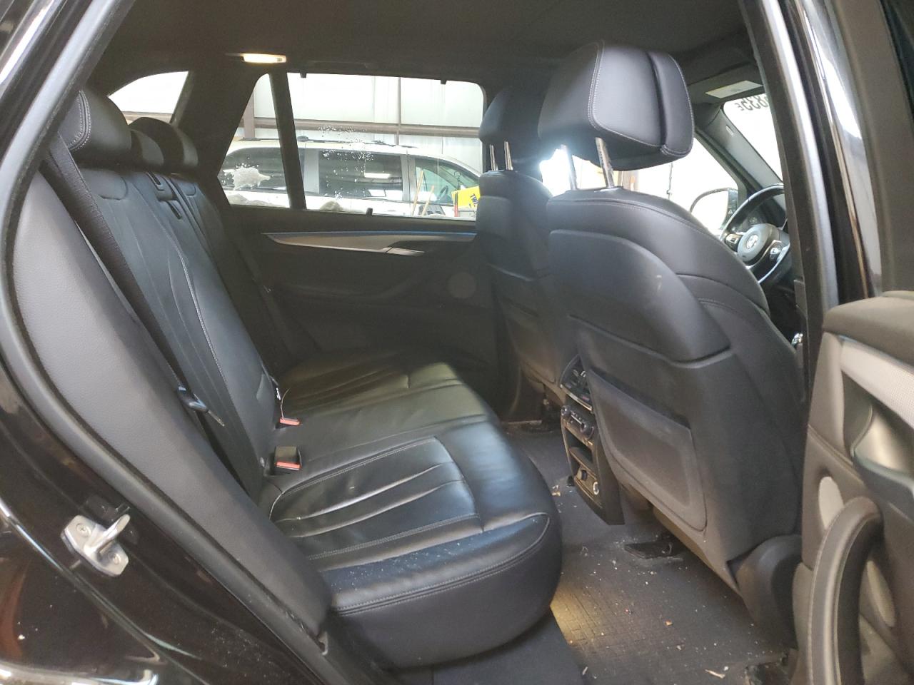 BMW X5 2018 — 12