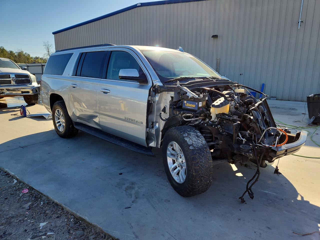 CHEVROLET SUBURBAN 2019 — 5