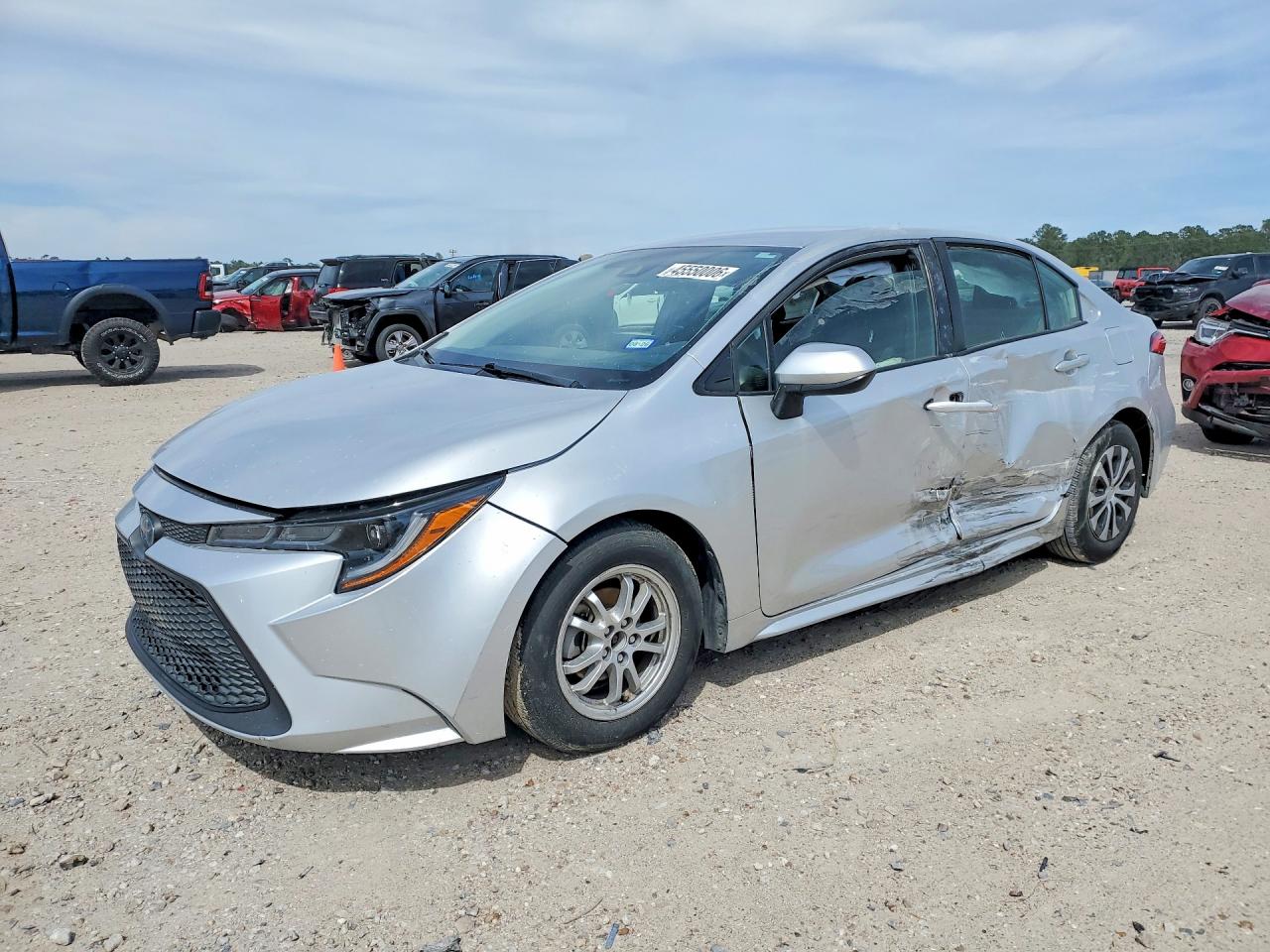 2022 TOYOTA COROLLA HYBRID LE