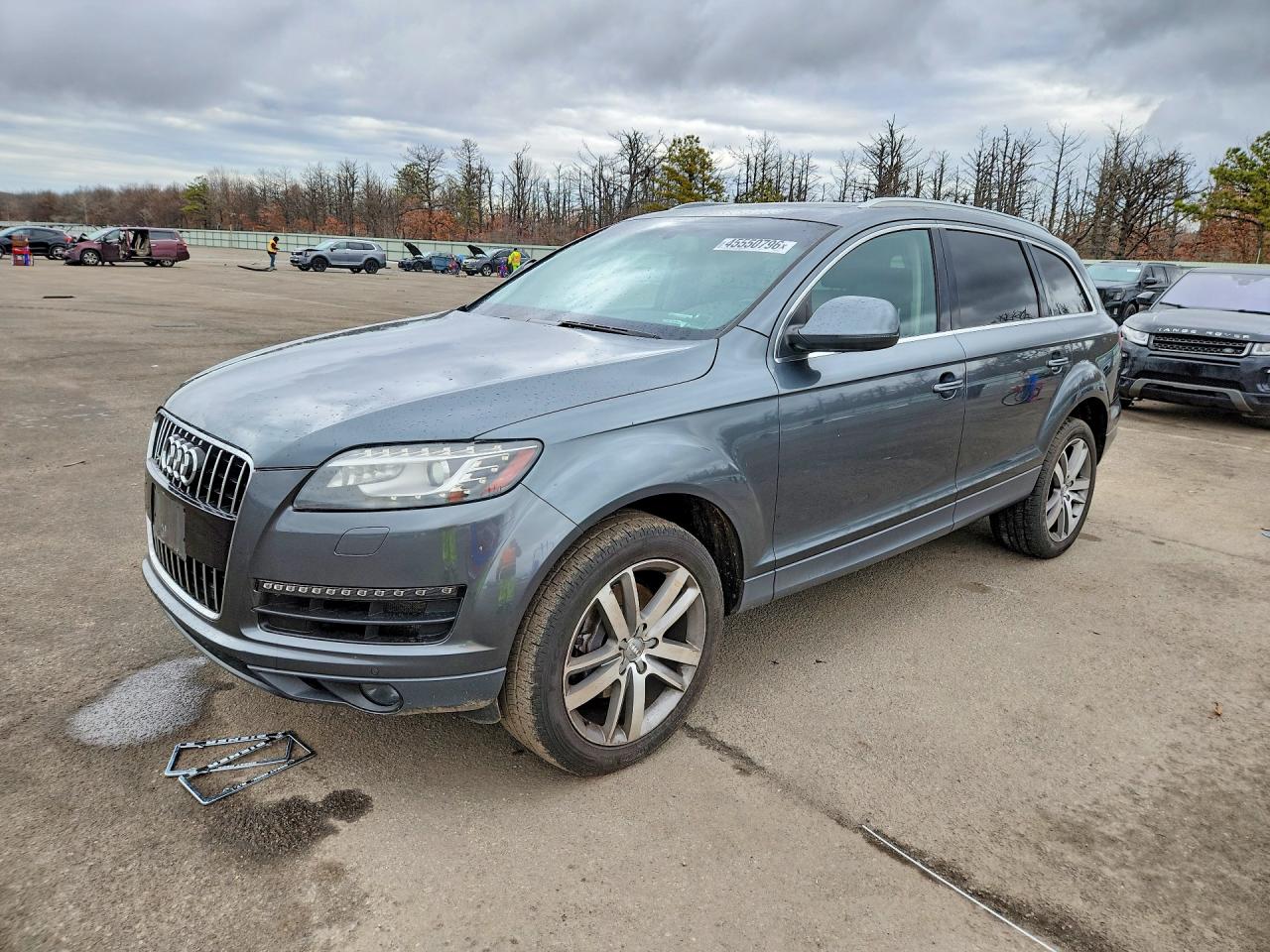AUDI Q7 2013 — 2