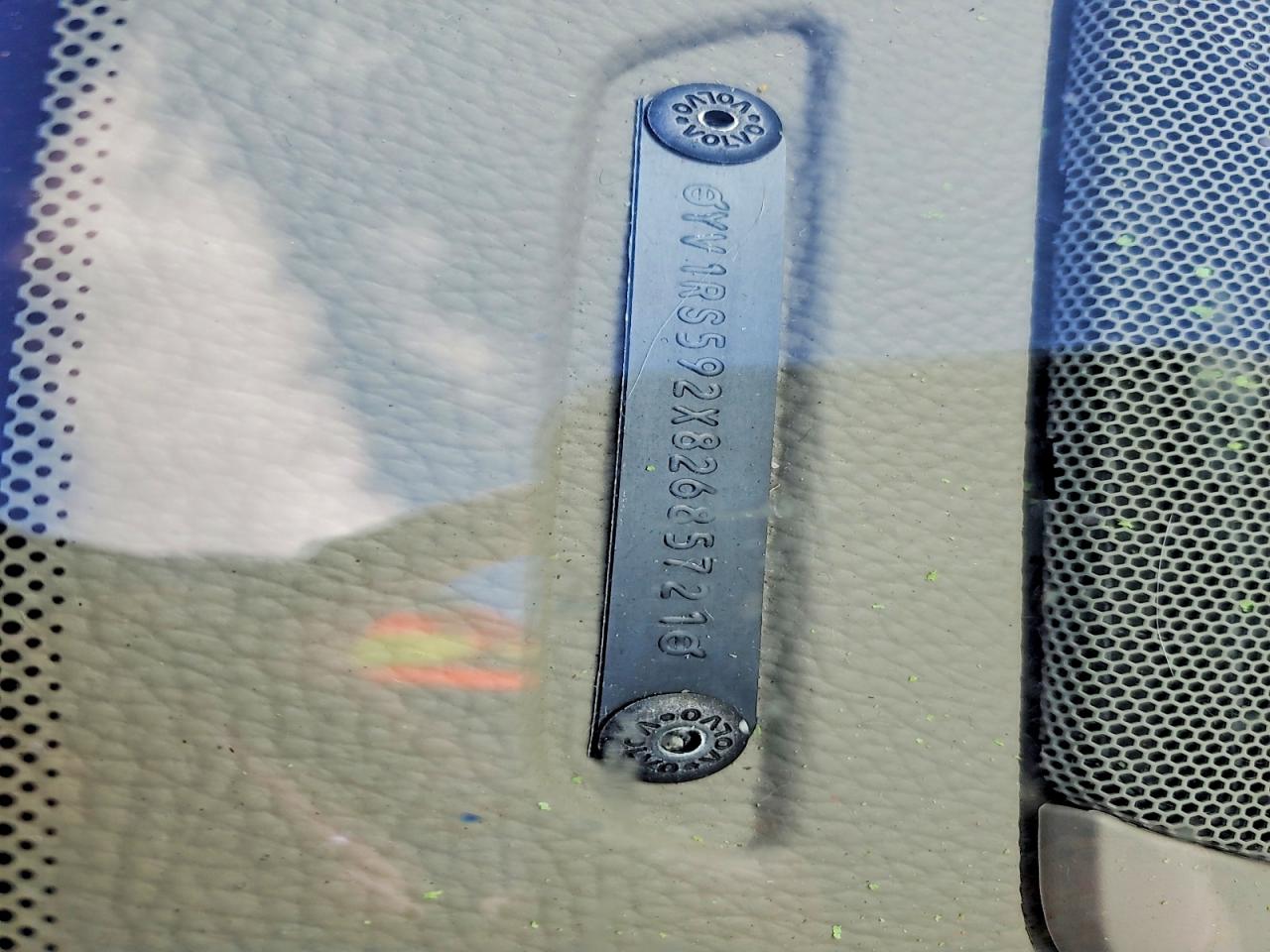 VOLVO S60 2008 — 13
