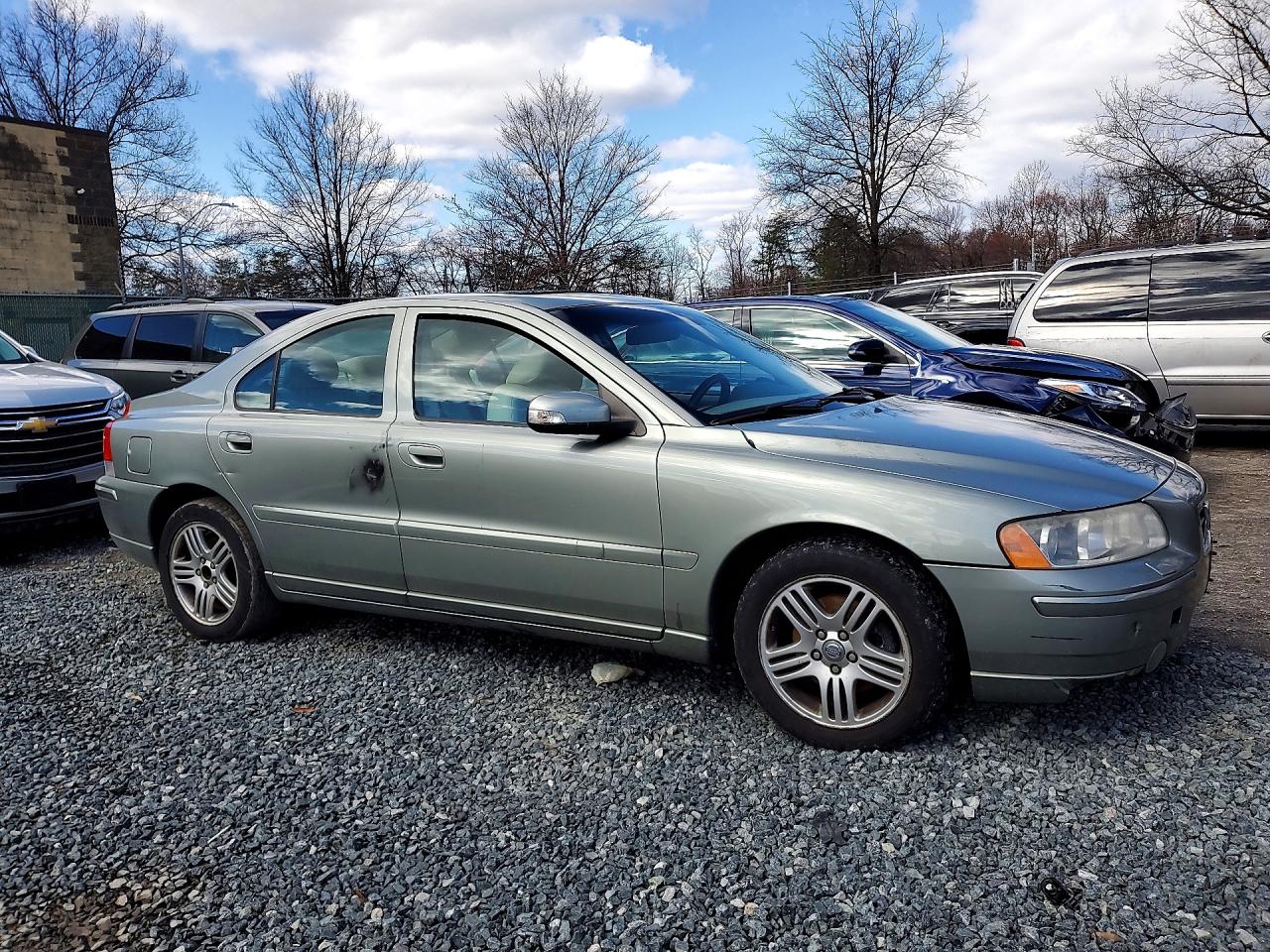 VOLVO S60 2008 — 5