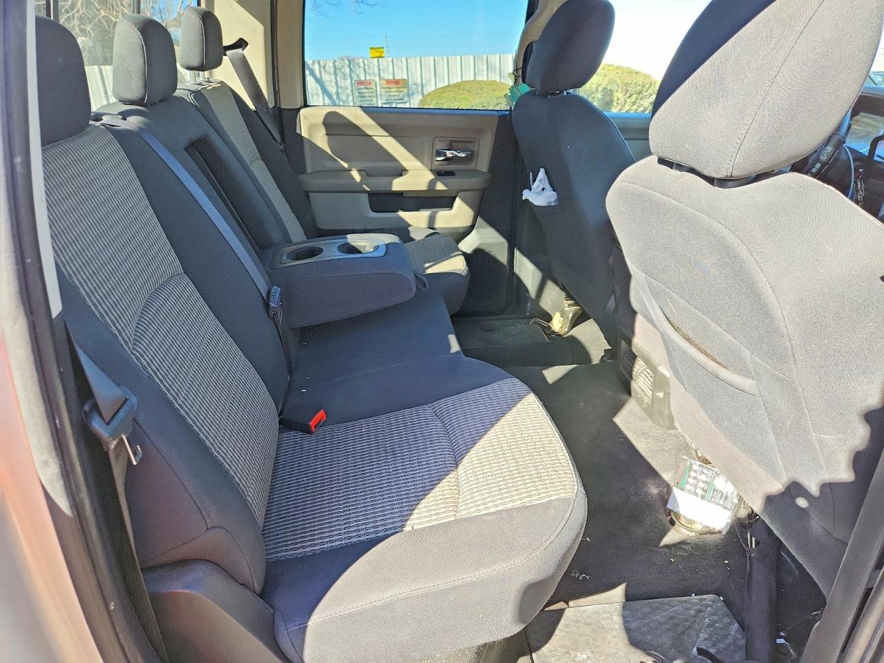 DODGE RAM 2010 — 12