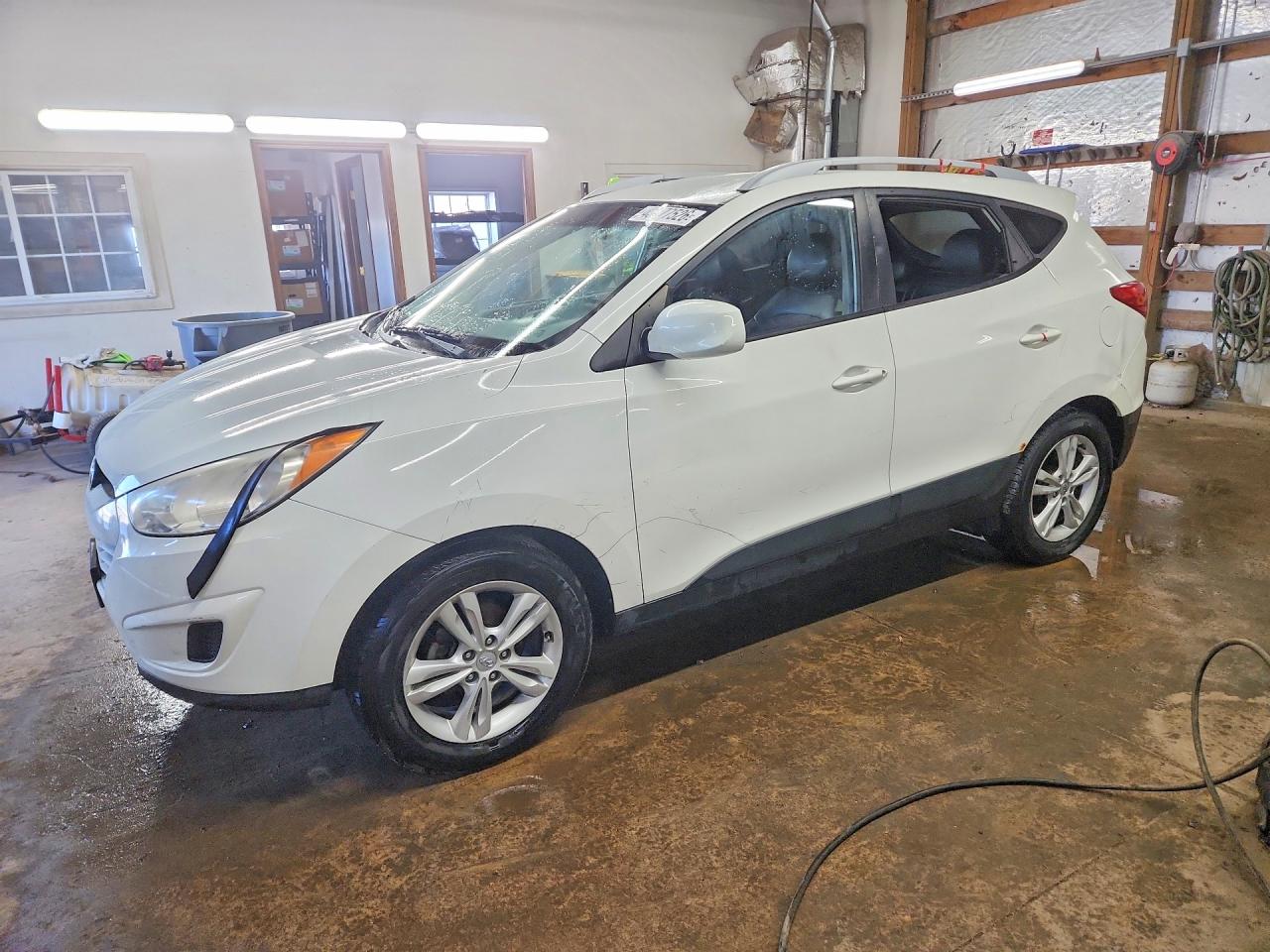 HYUNDAI TUCSON 2010 — 2