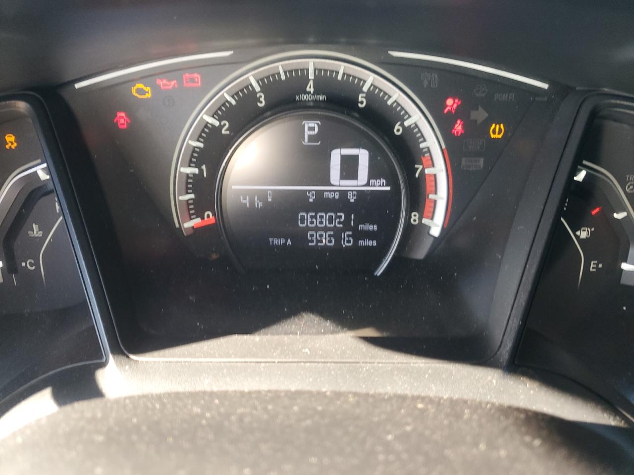 HONDA CIVIC 2018 — 10