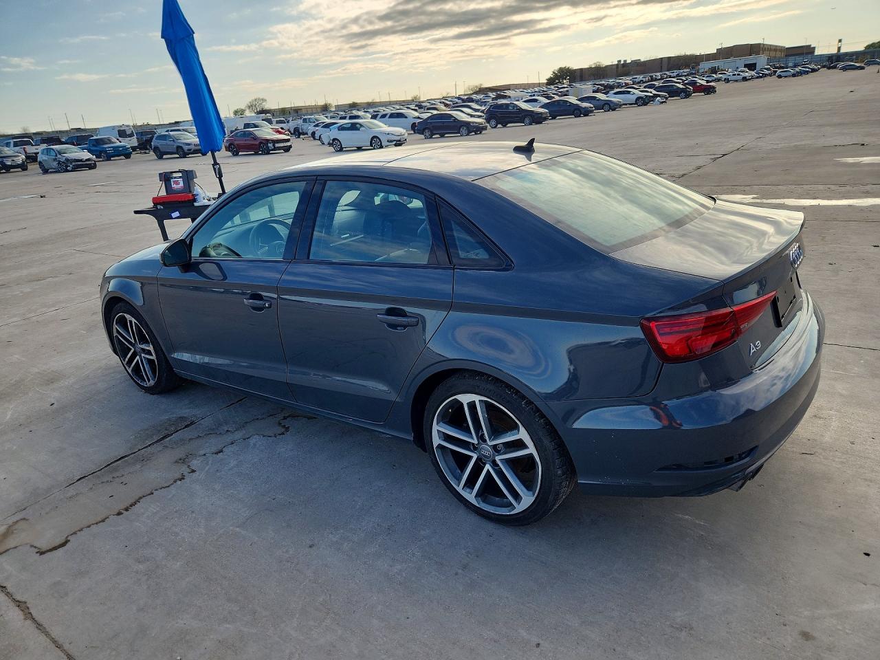 AUDI A3 2019 — 3