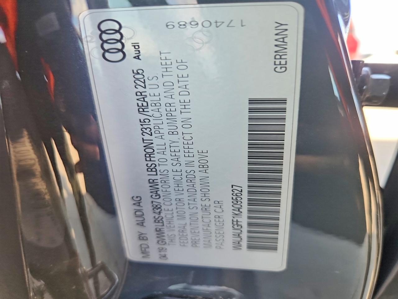 AUDI A3 2019 — 13