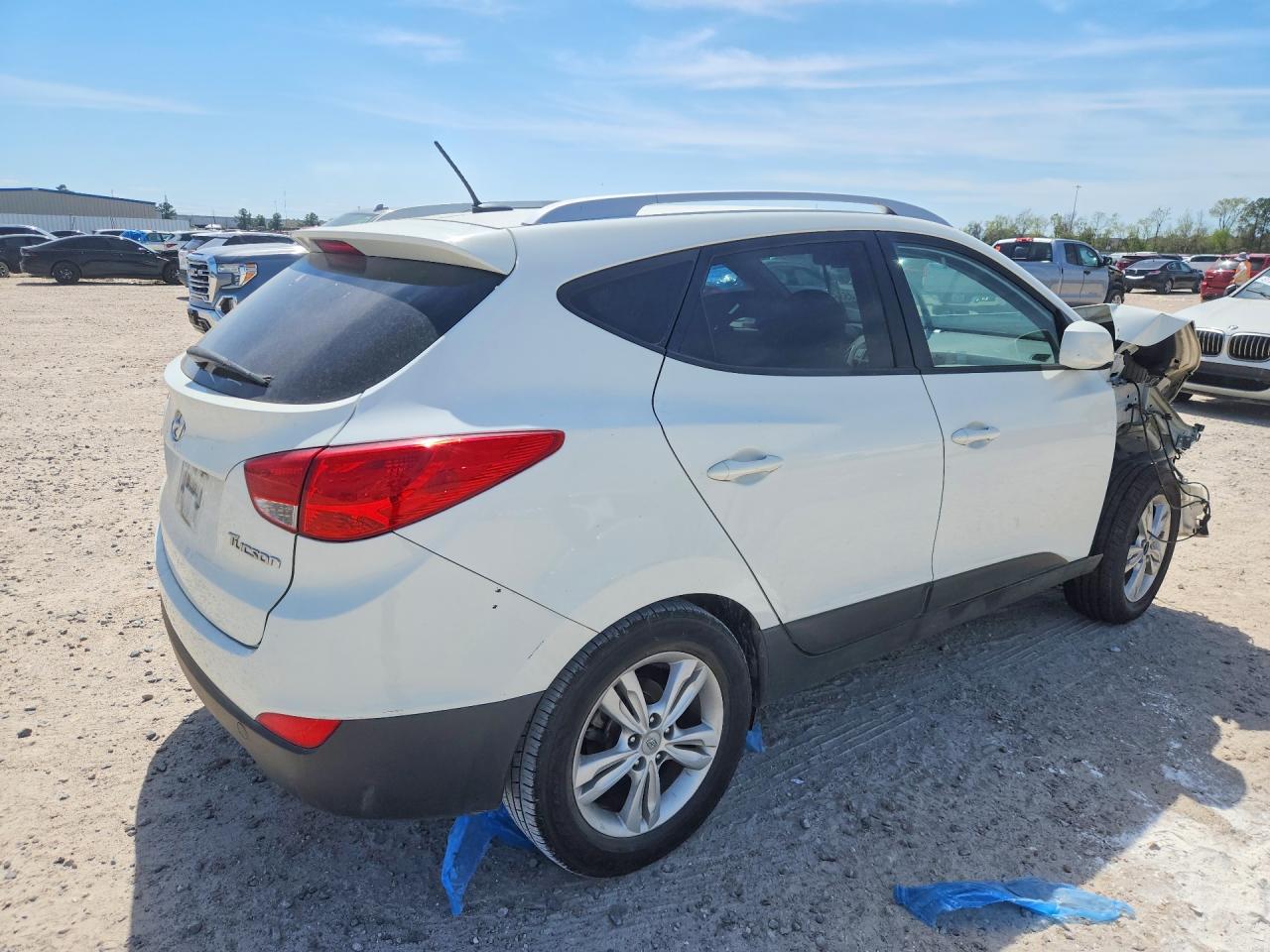 HYUNDAI TUCSON 2011 — 4